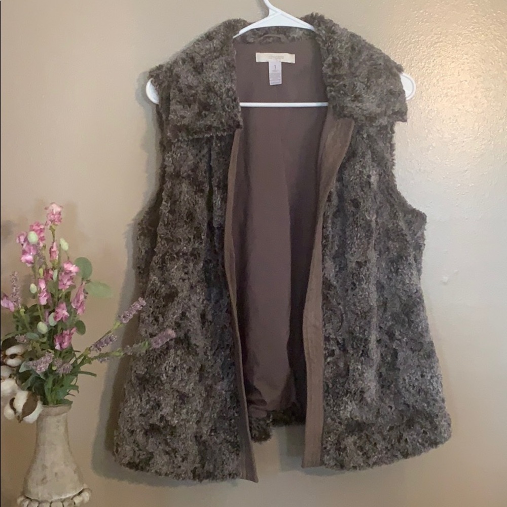 💕SALE💕Chico’s faux fur vest💕